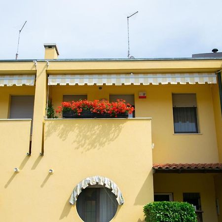 B&B Il Glicine Fiorito Lido de Venecia Exterior foto